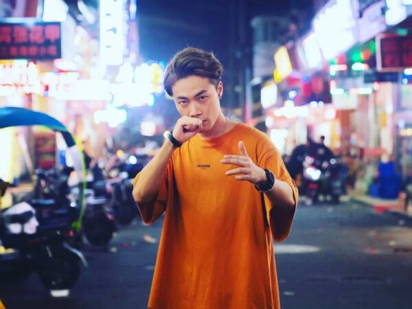 图片[1]-【ai精翻】日本首个真人口技介绍，向国际锦标赛冠军学习-土狗cg资源站