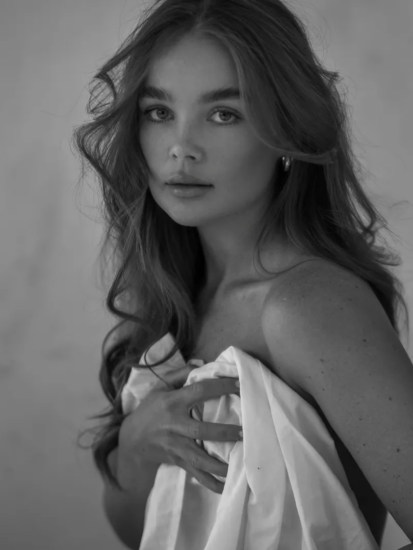 【ai精翻】Peter Coulson 摄影 – Layla 的首次拍摄-土狗cg资源站