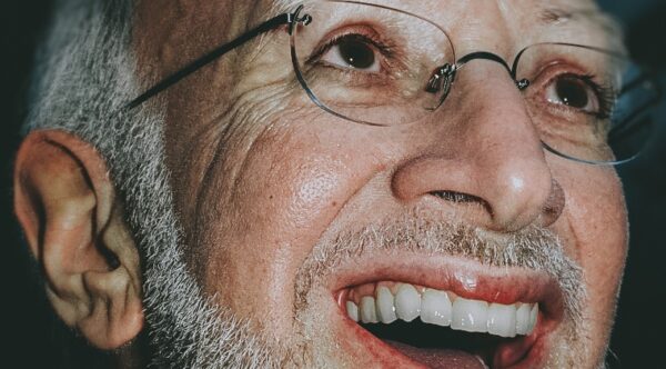 图片[2]-[Ai精翻&朗读] 超写实老奶雕刻(亚洲仙女）+爱笑大爷二合一-土狗cg资源站