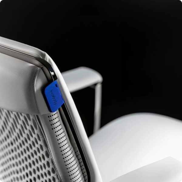 图片[30]-【ai精翻+朗读】使用 Midjourney 与全球设计师一起 12 年的品牌产品设计-土狗cg资源站